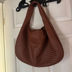 Chic Brown Leather Hobo Bag with Woven Texture
